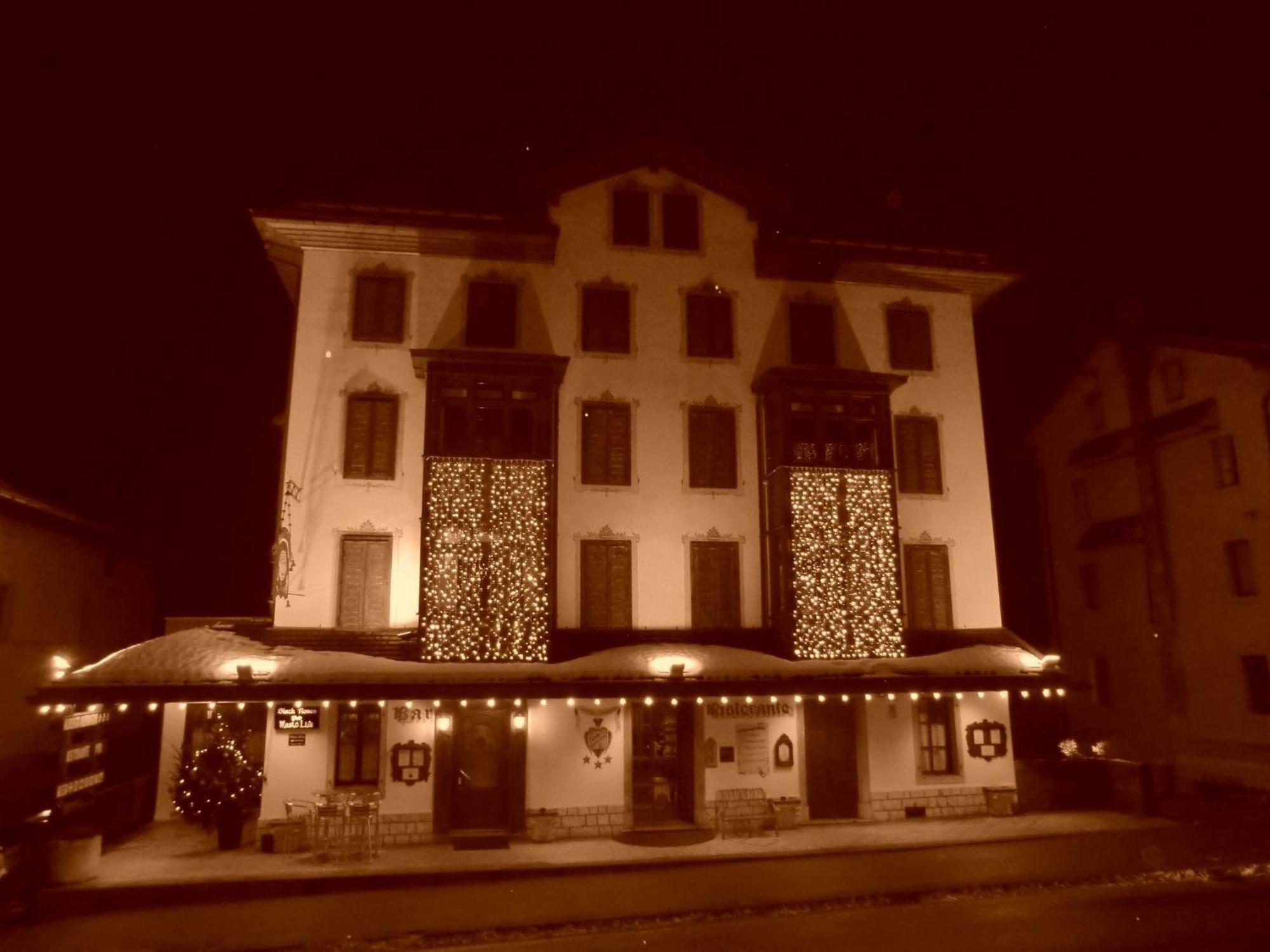 Hotel Alemagna Сан-Вито-ди-Кадоре Экстерьер фото