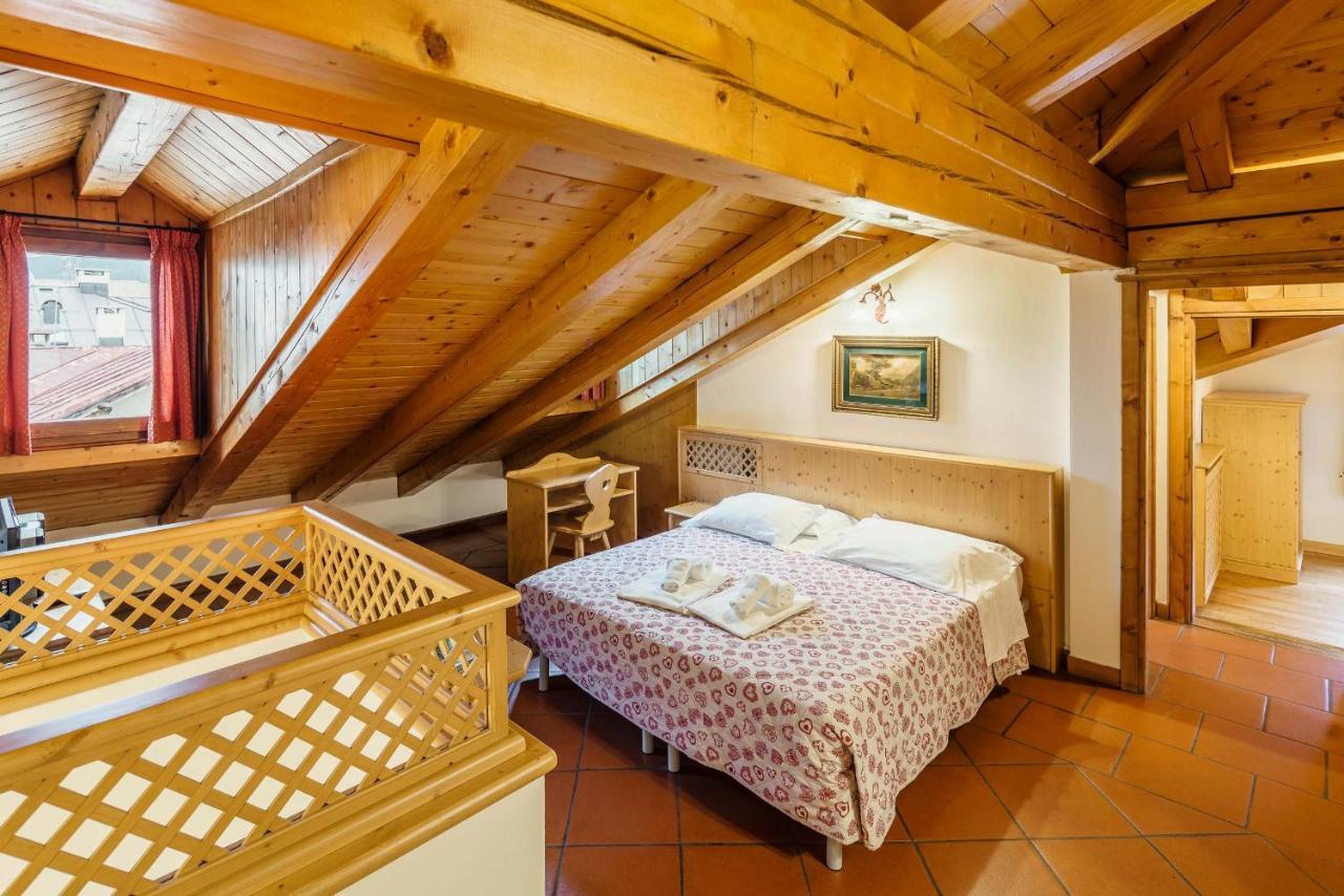 Hotel Alemagna Сан-Вито-ди-Кадоре Экстерьер фото